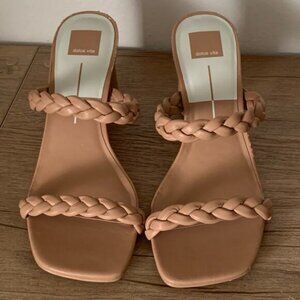 Dolce Vita Nairi Braided Strappy Sandal Heel 11 US Square Toe Tan Nude *Flaw
